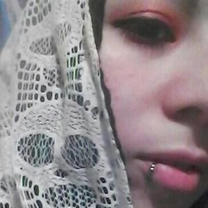 Meet your Posher, Cristina